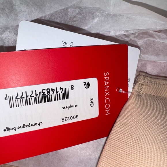 NEW with tags strapless bra SPANX 34d - Picture 3 of 4